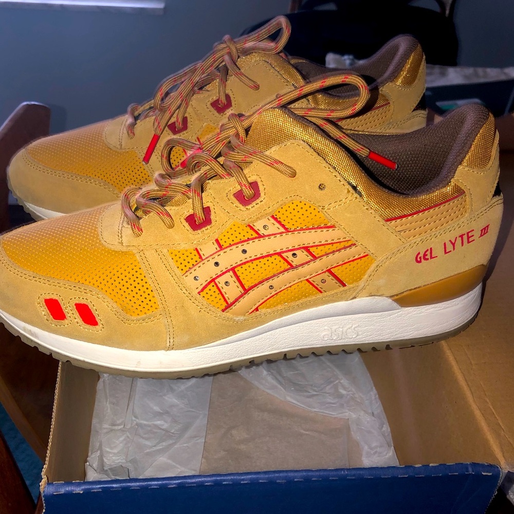 ASICS Gel Lyte III Size 9